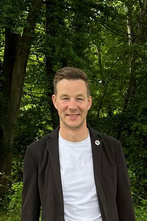 Damian Schröder