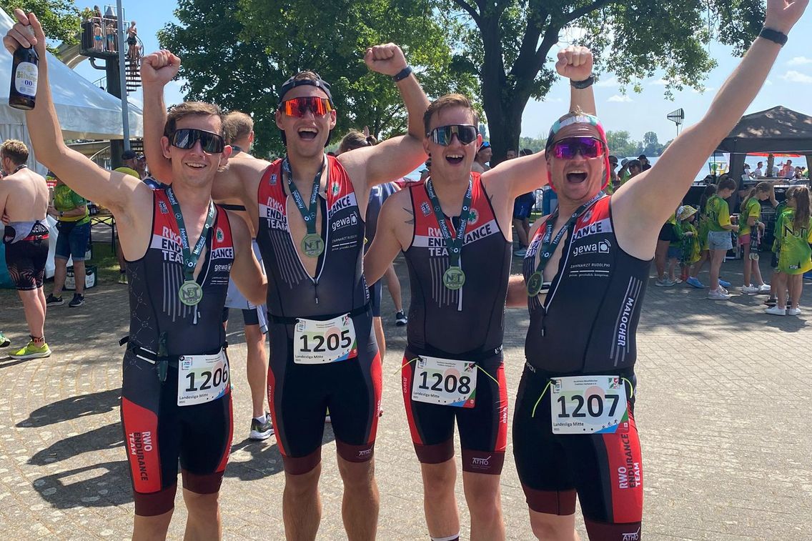 Foto zum Newsartikel Podium in Kalkar knapp verpasst: Mixed-Team wird Vierter