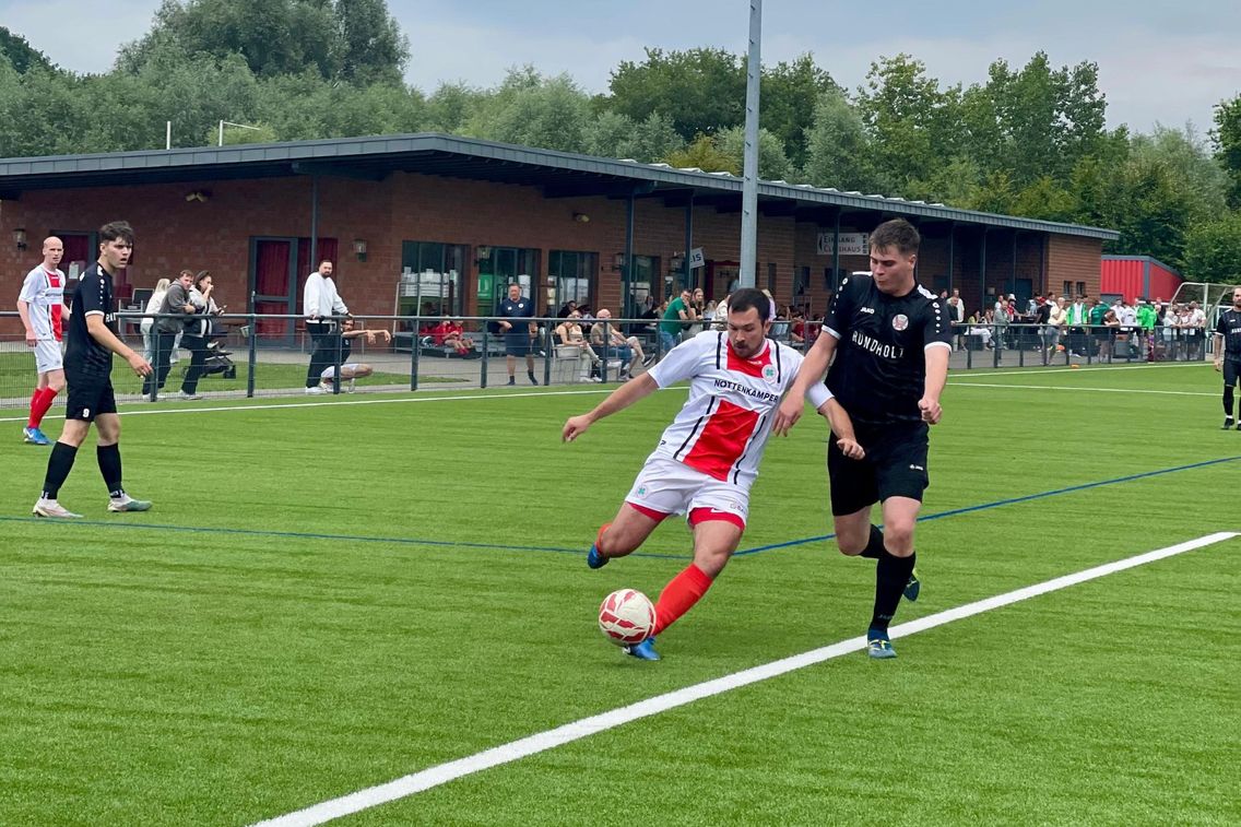 Foto zum Newsartikel Heimpremiere für Team von Günter Abel