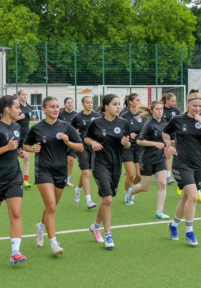 Trainingsauftakt bei den RWO-Frauen