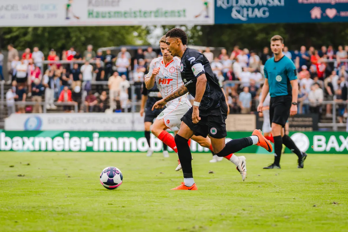 Foto zum Newsartikel Bitterer Nachmittag im Südstadion