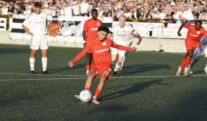 Kleeblätter ziehen schnörkellos in die 2. Runde ein