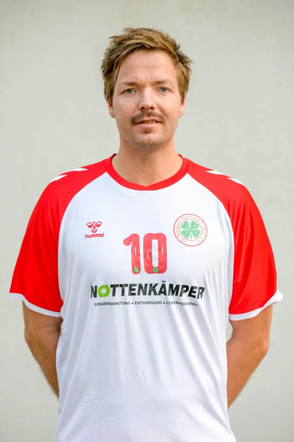 Damian Janus