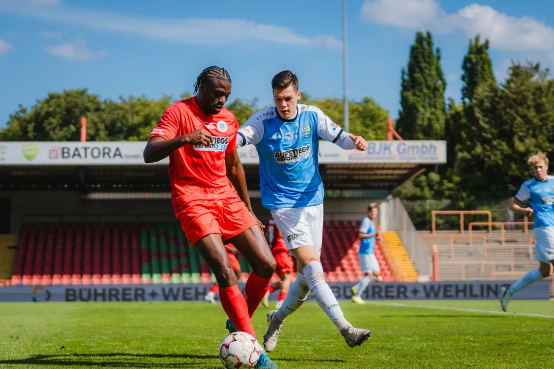 Foto zum Newsartikel Auktionen der Sondertrikots bis Sonntag, 21.09., 19:04 Uhr