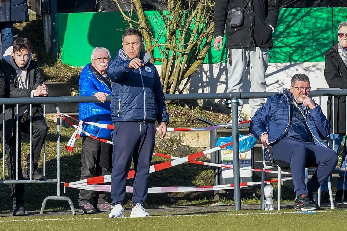 Foto zum Newsartikel U19 verspielt deutliche Führung in Bielefeld