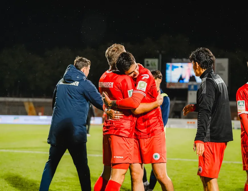 Schlax eiskalt vom Punkt – RWO schlägt auch Paderborn