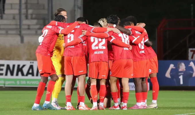 Derbykracher im Stadion Niederrhein - RWO empfängt RWE