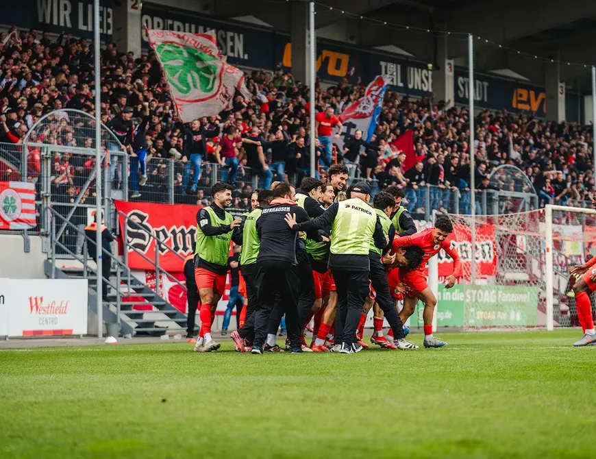 Derbysieg gegen RWE - 3:2-Heimerfolg im Niederrheinpokal!