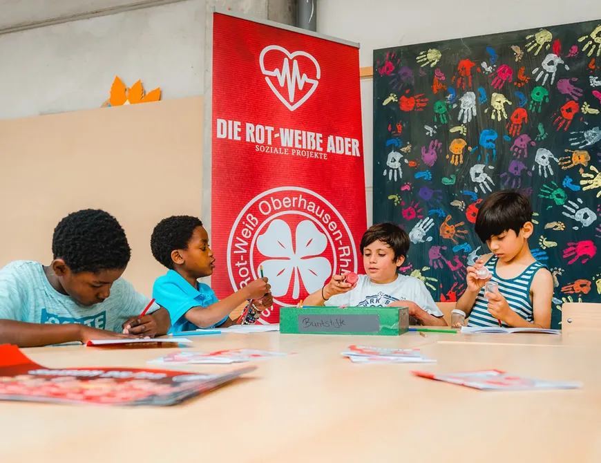 Fußball verbindet – Ein Tag für das Friedensdorf