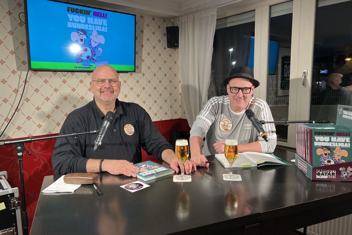 Foto zum Newsartikel Exklusive Lesung in der Fankneipe