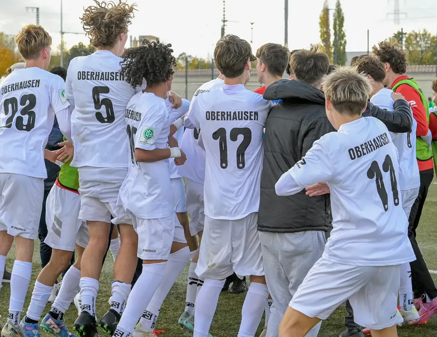 U17 feiert Derbysieg gegen Rot-Weiss Essen