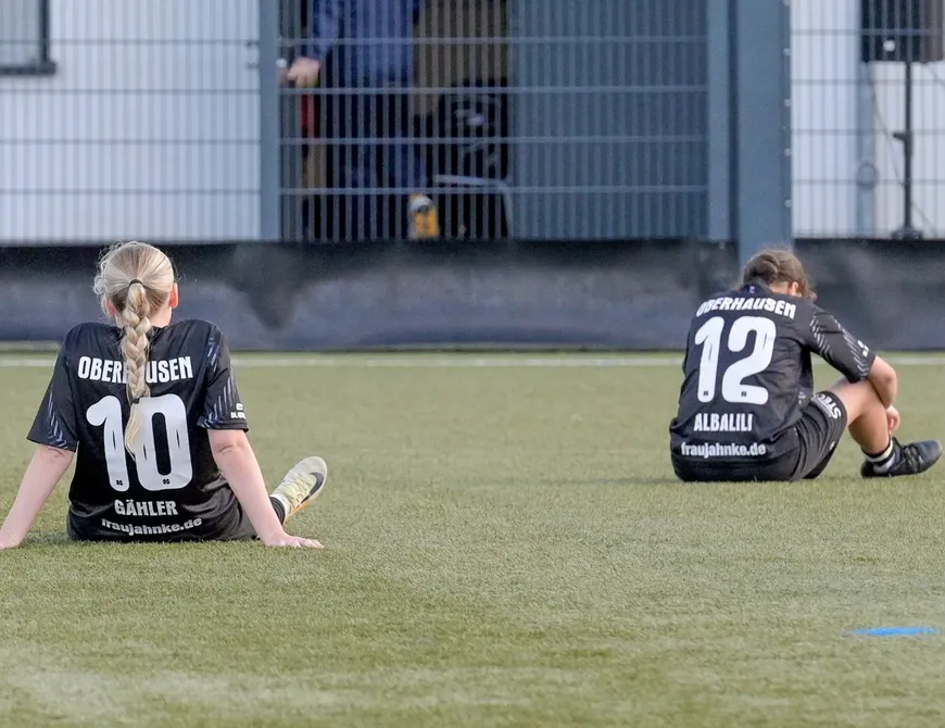 Frauen verlieren in letzter Sekunde