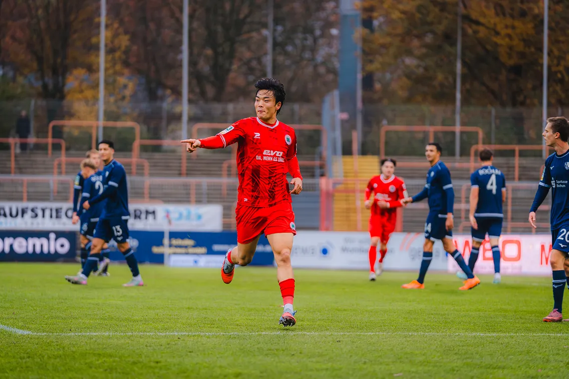 Foto zum Newsartikel Heimsieg gegen den VfL Bochum - Hong trifft für RWO