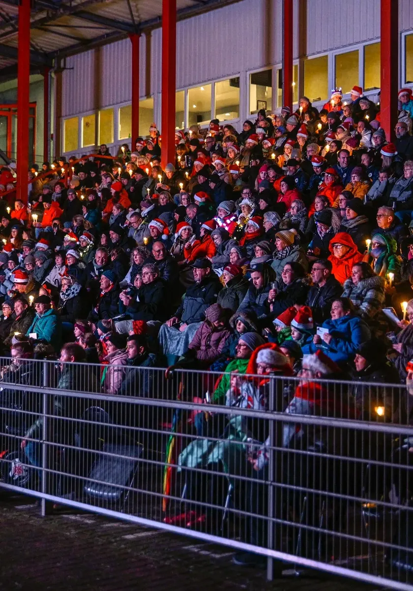 Jetzt noch Resttickets für das Weihnachtssingen sichern!