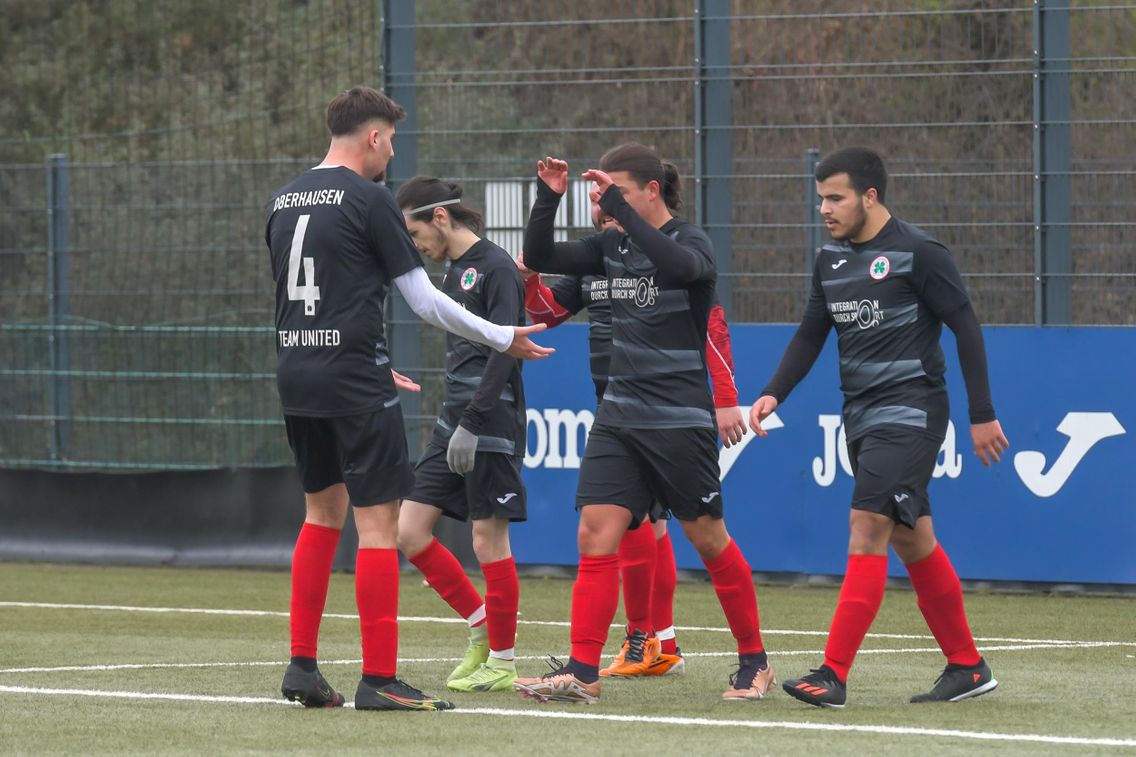 Foto zum Newsartikel RWO-Team United gewinnt letztes Saisonspiel