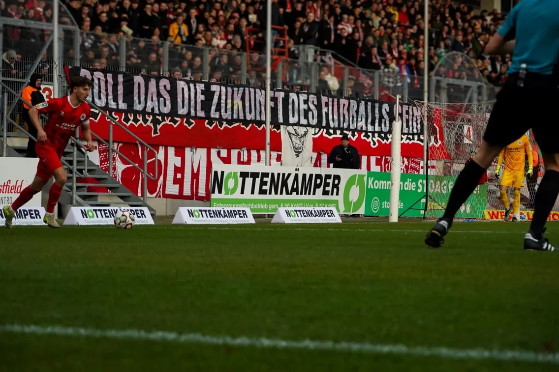 Foto zum Newsartikel Offener Brief - Der Fußball ist sicher