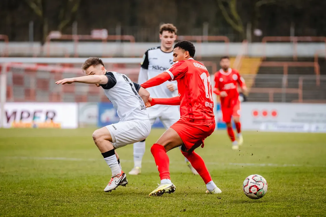 Foto zum Newsartikel "Am Ende sind wir froh, dass wir den Punkt behalten" 