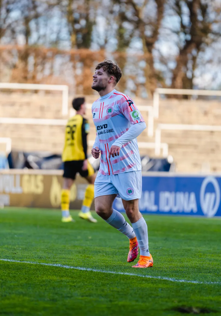 Die drei Punkte sind das Entscheidende