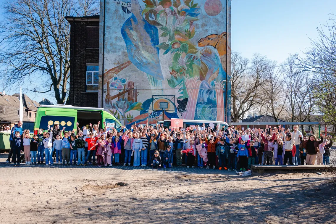 Foto zum Newsartikel RWO wirbt an der Jacobischule für den Schools-Day