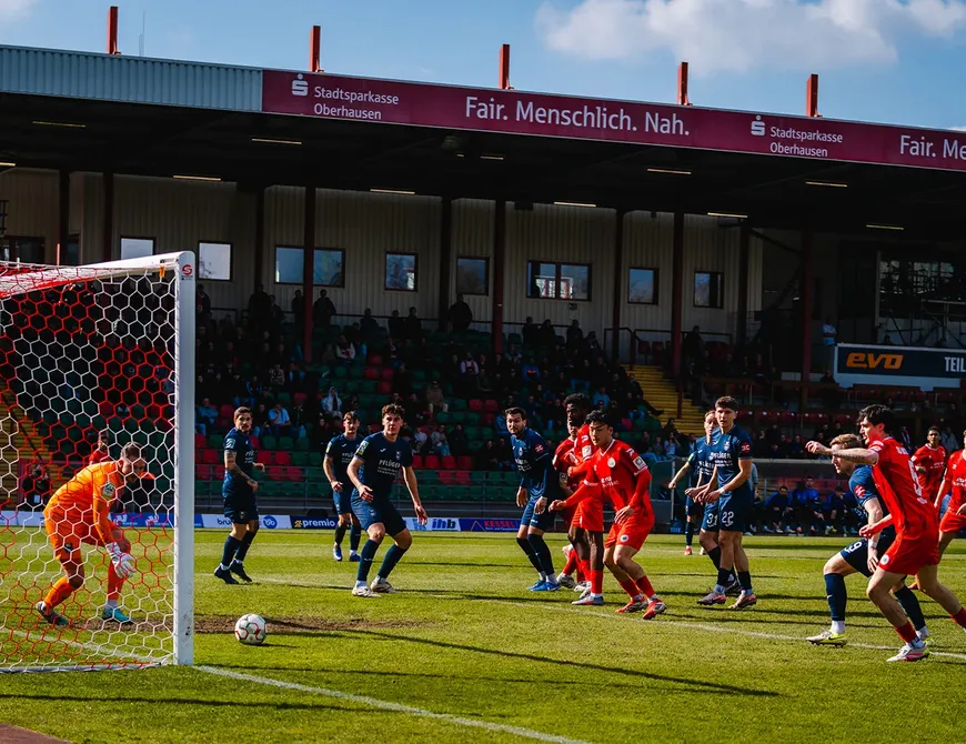 RWO schlägt Wiedenbrück und schließt zur Tabellenspitze auf