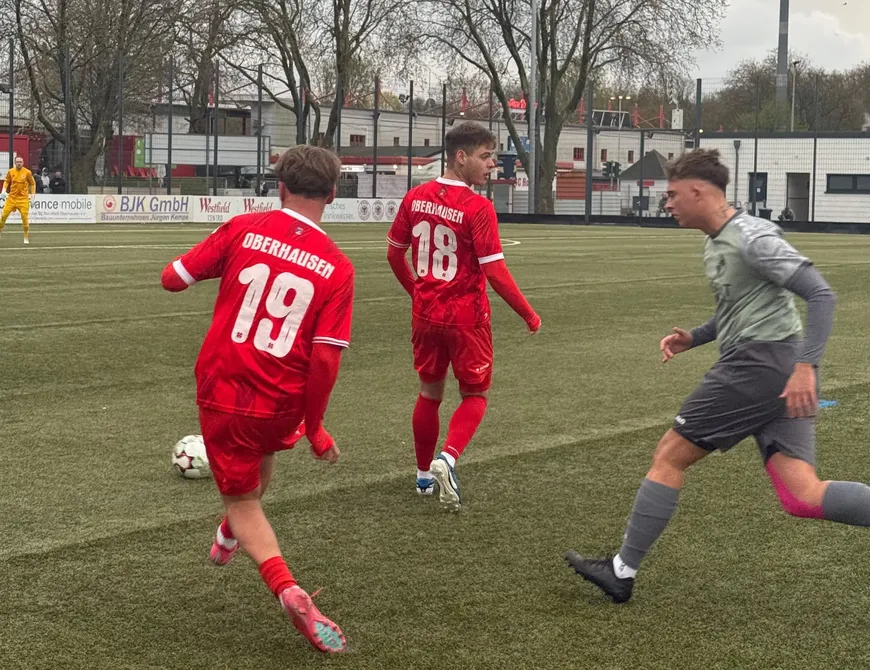 RWO Zwei baut Siegesserie aus und schlägt Schleuse II klar