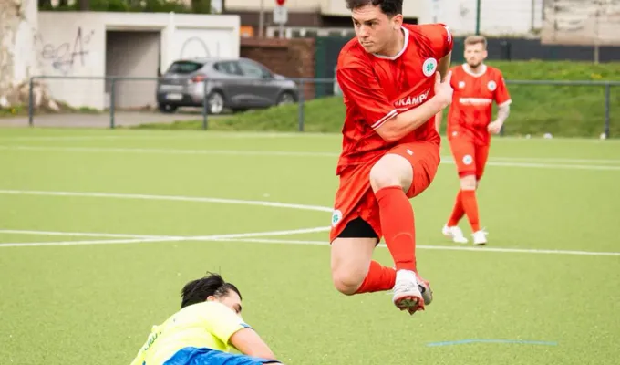 Spitzenspiel unter Flutlicht – RWO Zwei empfängt GW Holten