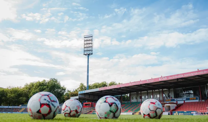 U17 unterliegt Eintracht Frankfurt trotz guter erster Hälfte