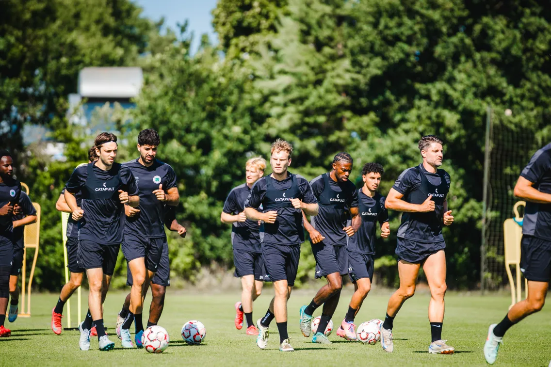 Foto zum Newsartikel Sommerfahrplan der Kleeblätter
