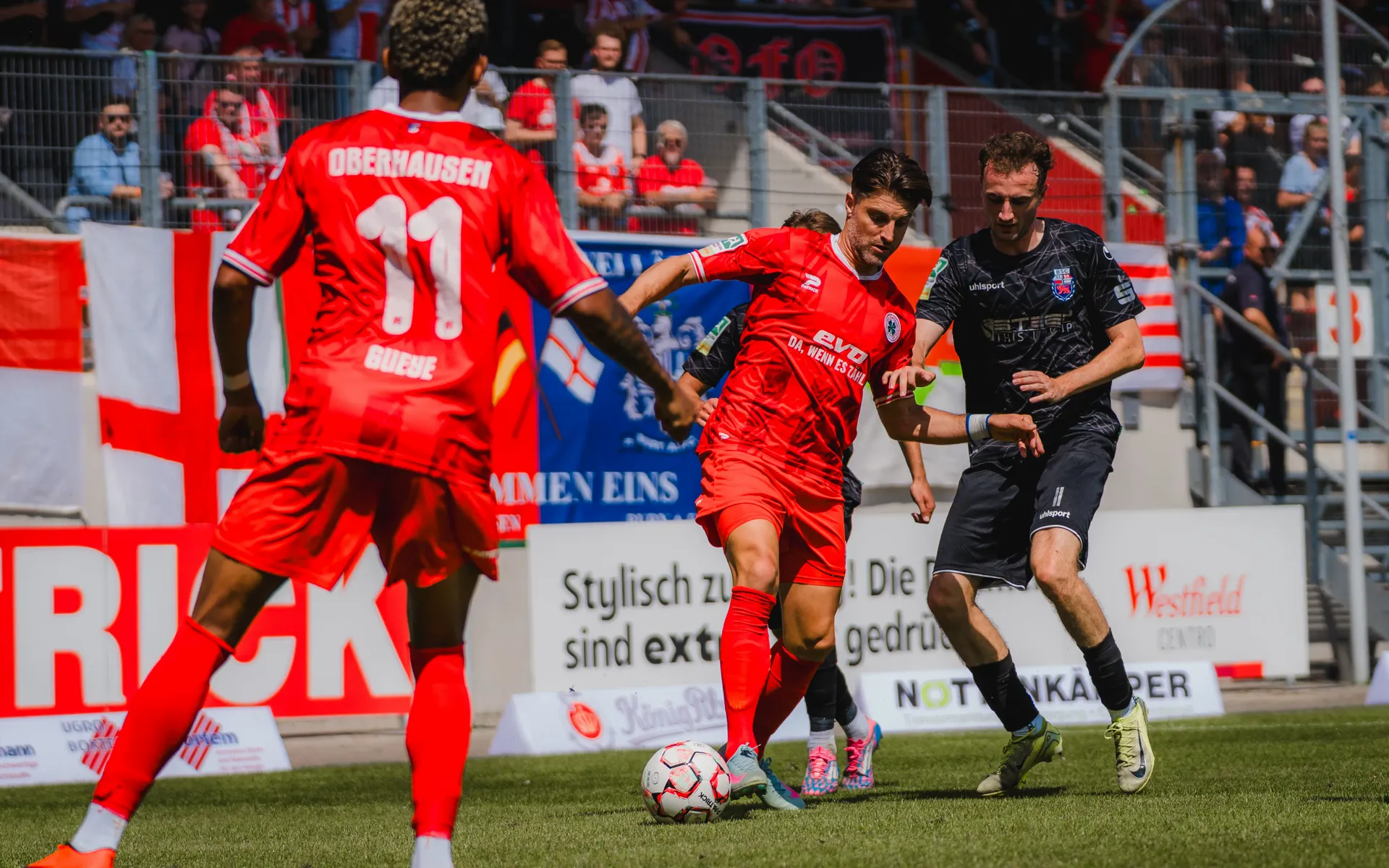 Flutlicht in Bonn: RWO jagt wichtige Punkte