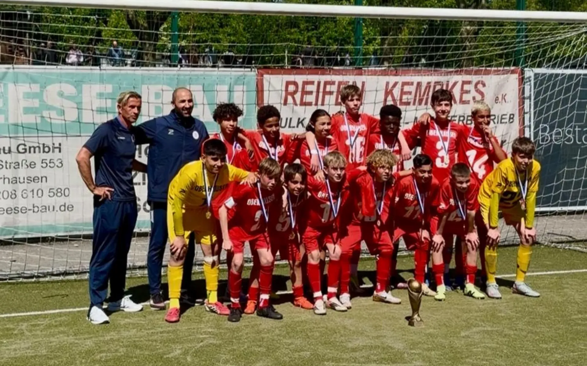 U13 und U15 feiern Stadtmeisterschaft