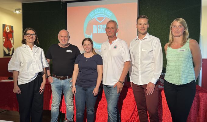 Steuerbüro Cynthia Kornblum gewinnt die Trikotbrust