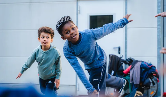 Friedensdorf-Kinder trainieren für den Kleeblattlauf