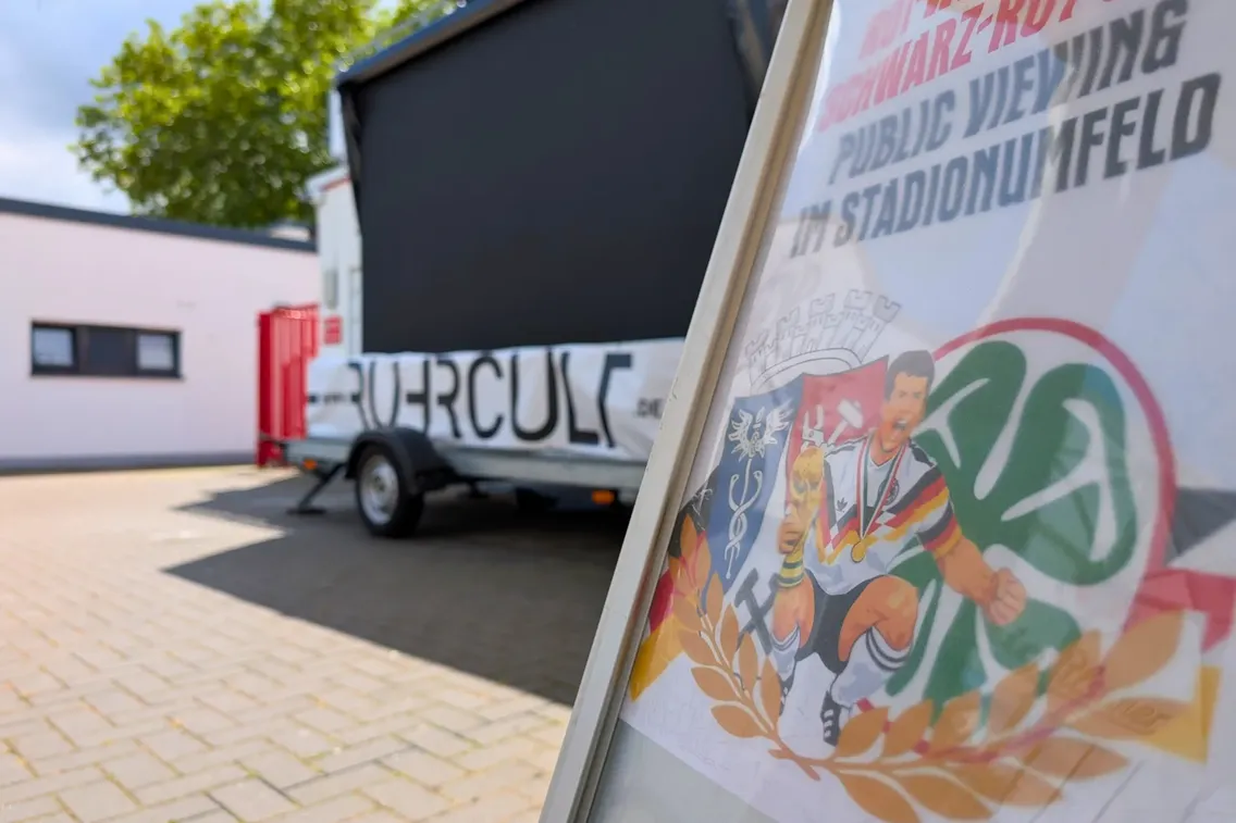 Foto zum Newsartikel Public Viewing am Stadion Niederrhein