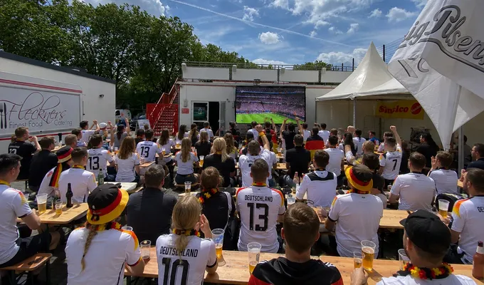 Abendkasse beim Public Viewing geöffnet