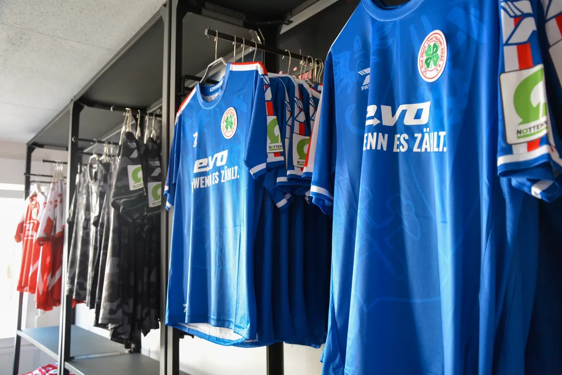 Foto zum Newsartikel Kleeblattshop feiert Eröffnung mit neuen Produkten