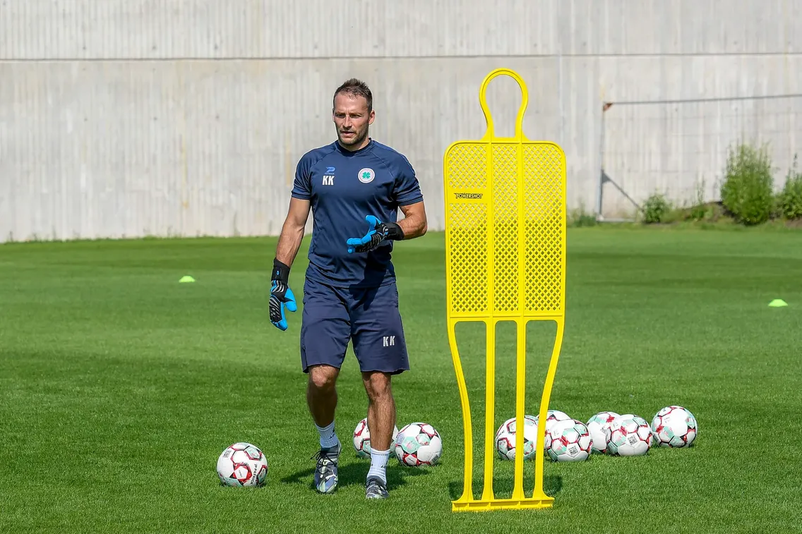 Foto zum Newsartikel Mehr als nur Handschuhe – Werde Torwarttrainer bei RWO