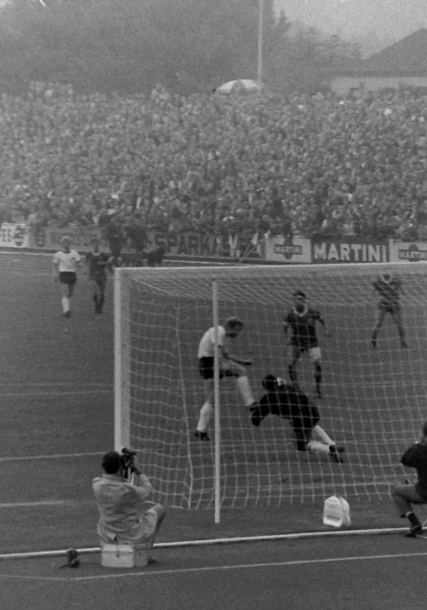 Kuck ma zurück: Das erste Bundesligator der Kleeblätter