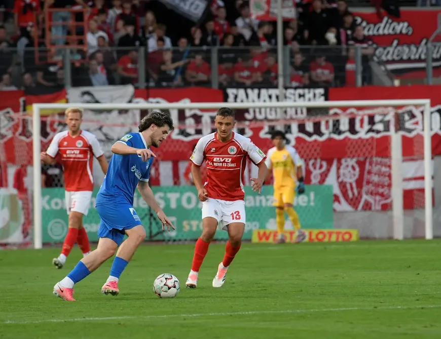 Mit drei Standardtoren zum 4:1-Heimsieg gegen Rhynern