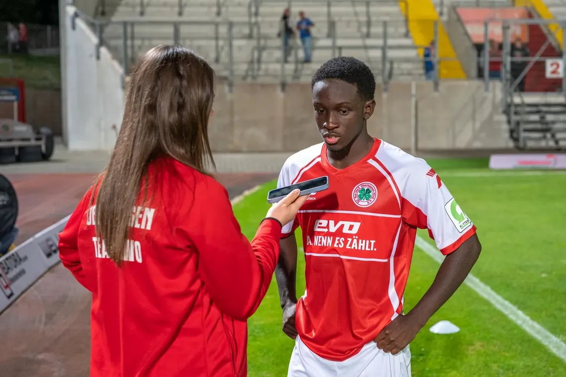 Foto zum Newsartikel Das sagen Donkor und Ludwig nach dem Heimsieg gegen Rhynern