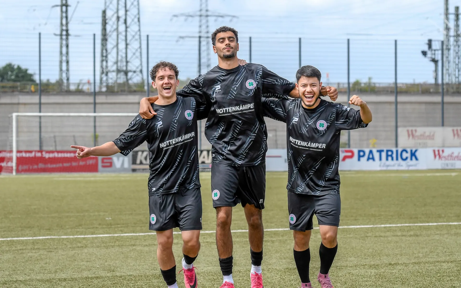RWO 2 empfängt Favoriten 1. FC Hirschkamp