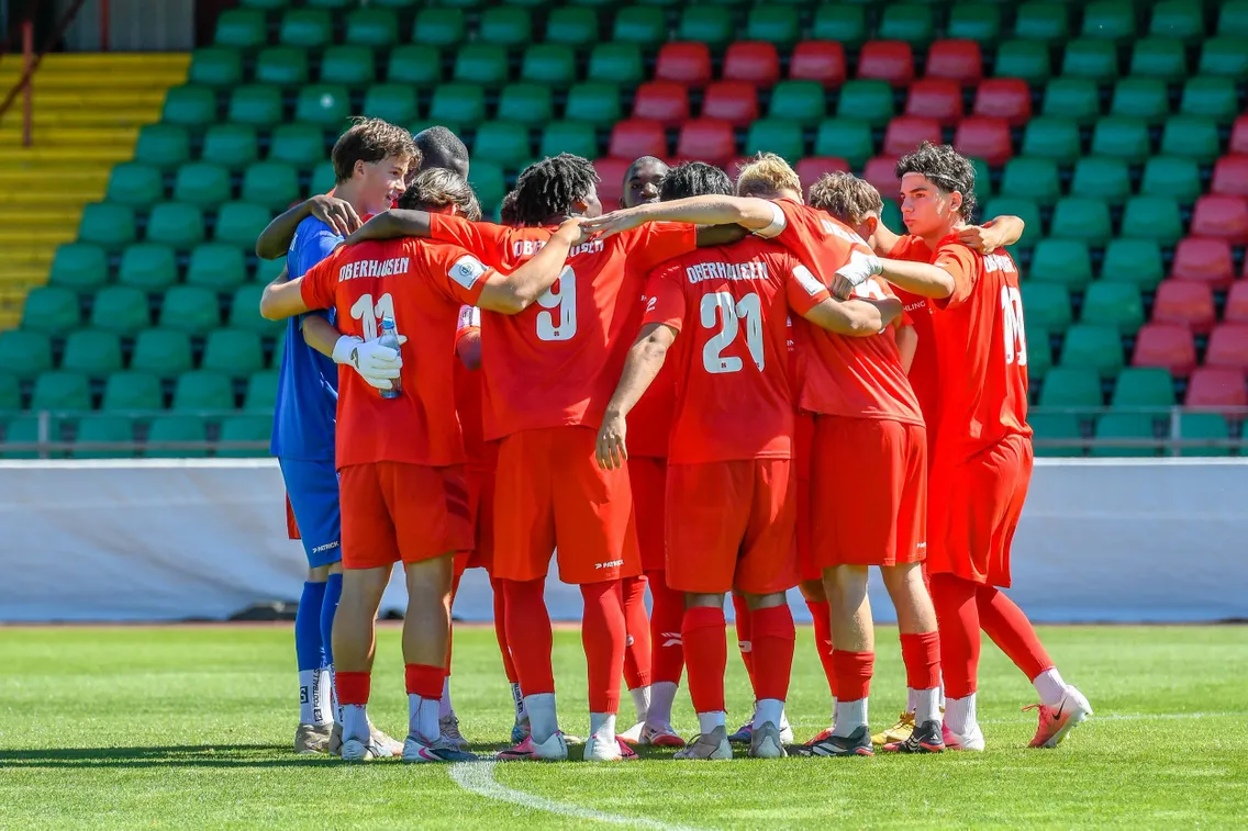 Foto zum Newsartikel RWO-U19 testet gegen Aachen, U17 empfängt Bayer Leverkusen