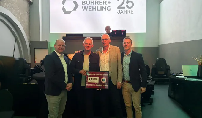 RWO gratuliert Bührer + Wehling zum 25-jährigen Jubiläum