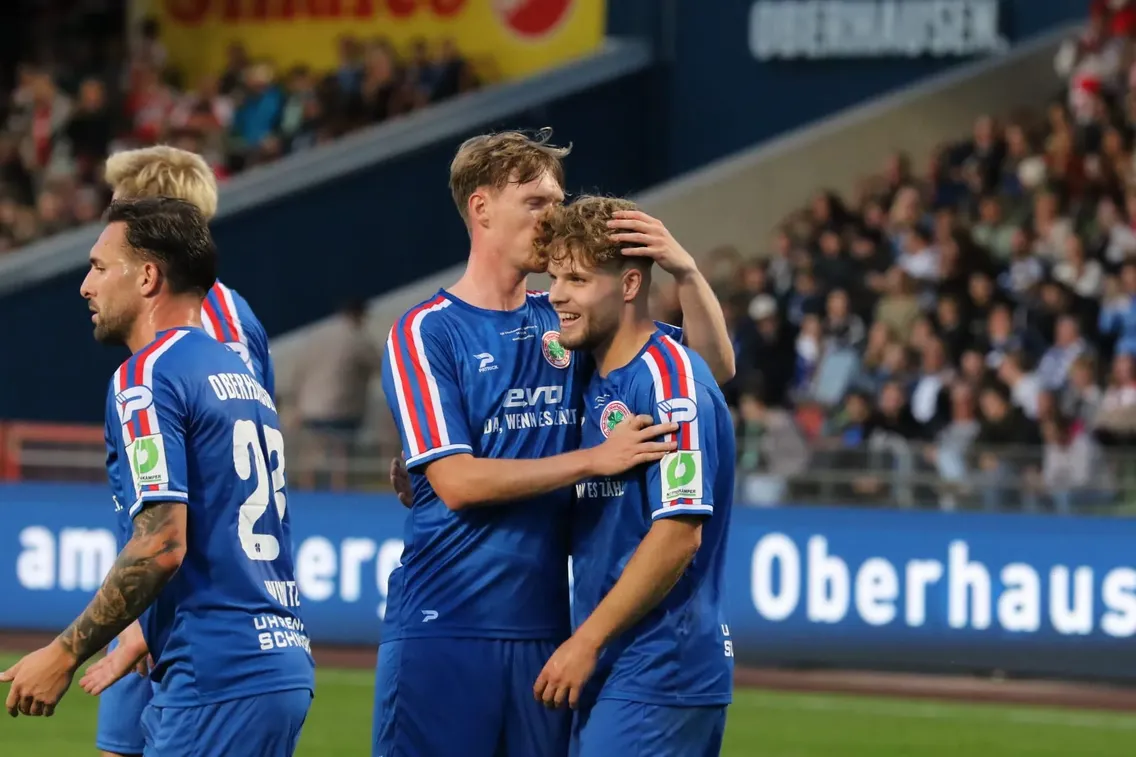 Foto zum Newsartikel Kesim überragt bei Meyer-Debüt gegen Schalke