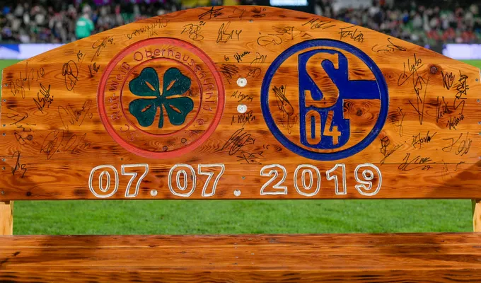 Fan-Bank + Wunschtrikot: Auktion geht in die nächste Runde