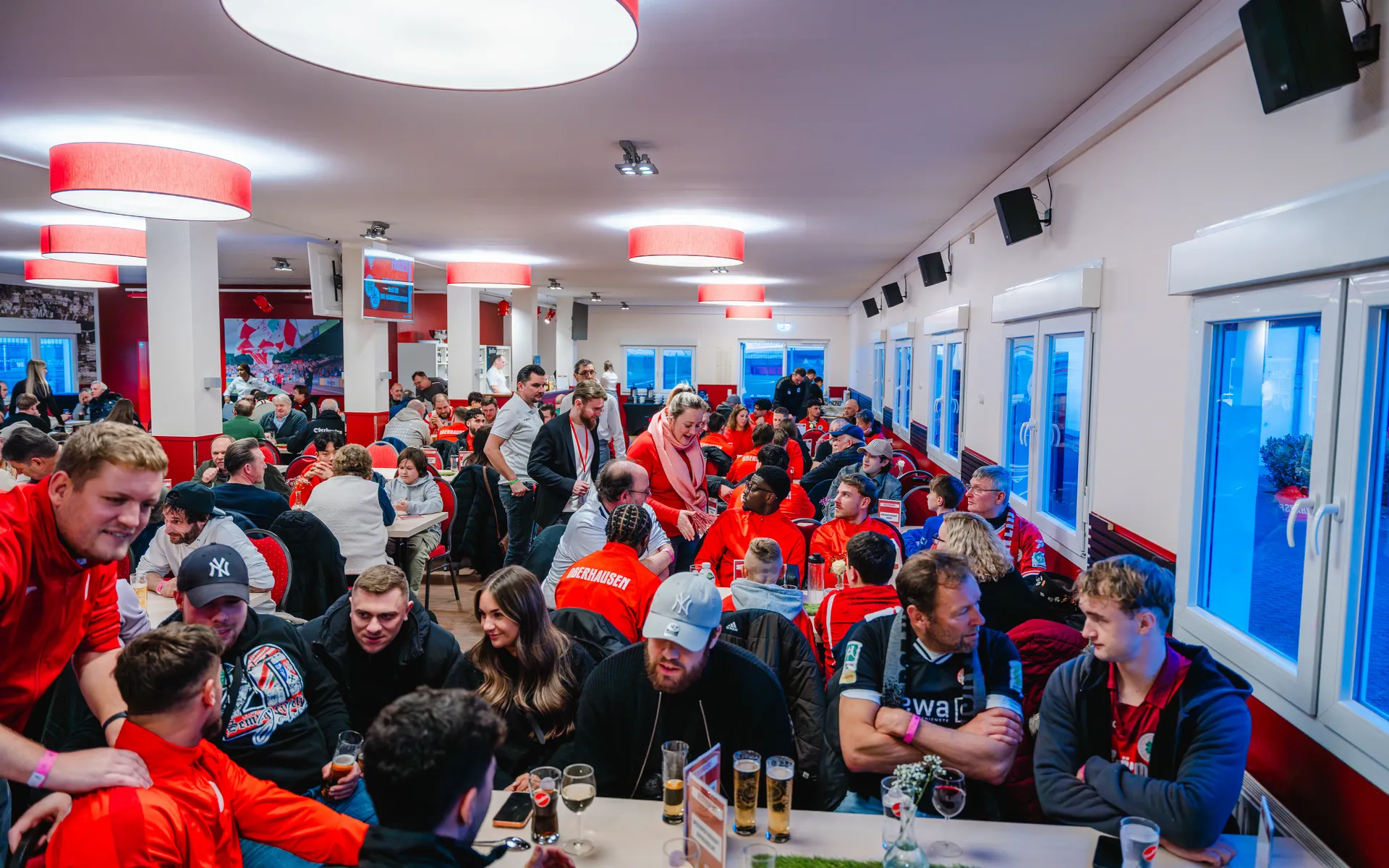 O‘ zapft is! RWO-Oktoberfest gegen Paderborn II