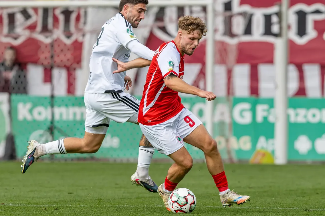 Foto zum Newsartikel 15 Scorerpunkte! Timur Kesim mit erneutem Doppelpack