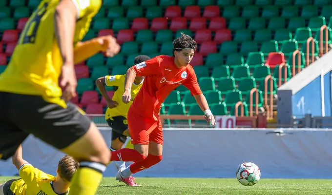 RWO-U19 reist zum BVB, U17 gastiert in Mönchengladbach