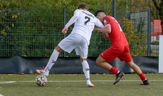 U19: Rot-Weiß Oberhausen trifft auf Rot-Weiss Essen