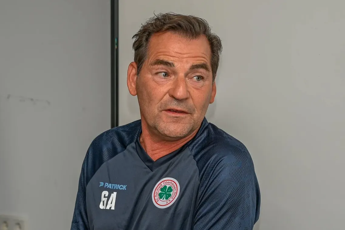 Foto zum Newsartikel RWO 2 trennt sich von Trainer Günter Abel