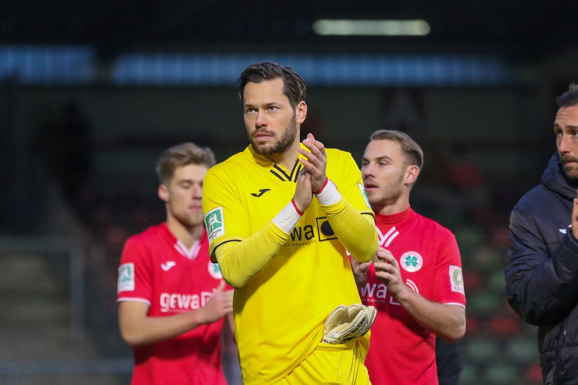 Foto zum Newsartikel Daniel Davari wird Torwart-Trainer von RWO